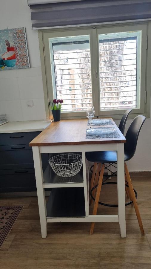 Apartment Stylish Quiet And