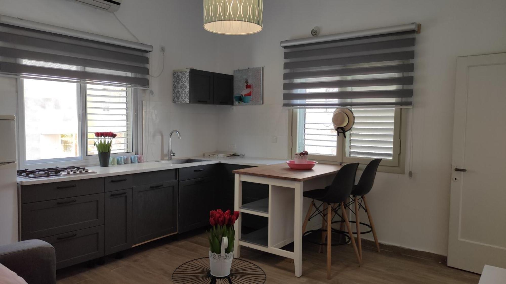 Stylish Quiet And * Rehovot